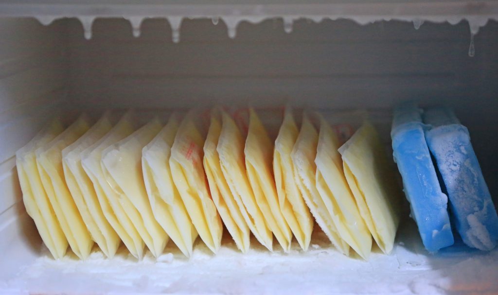 breast milk in freezer