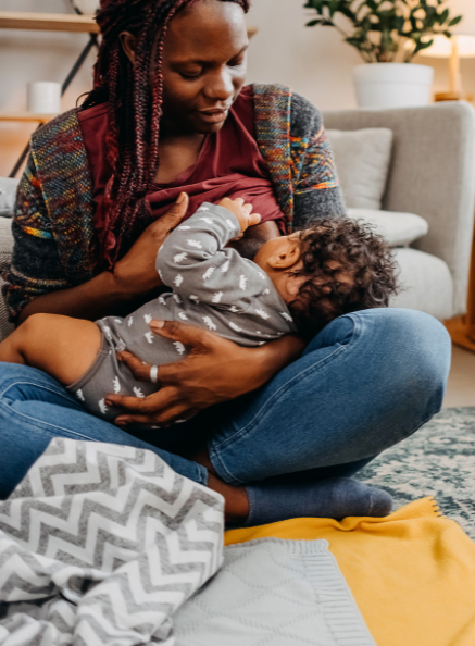 black woman breastfeeding